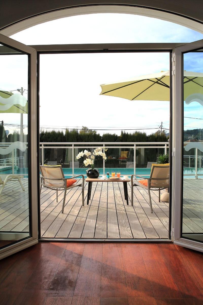 Adonis Mougins Aparthotel Bagian luar foto