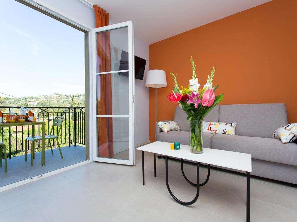 Adonis Mougins Aparthotel Ruang foto